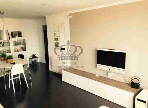 Ático con gran terraza de 60m2 - Imagen 2