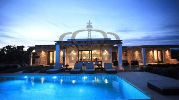 HOUSING 4 - Imagen 1