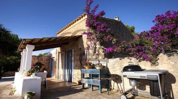 HOUSING 2 - Imagen 2