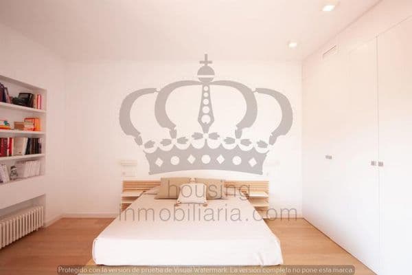 Piso de diseño con balcón - Imagen 6