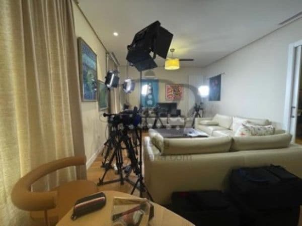 Piso amueblado de diseño - Imagen 2