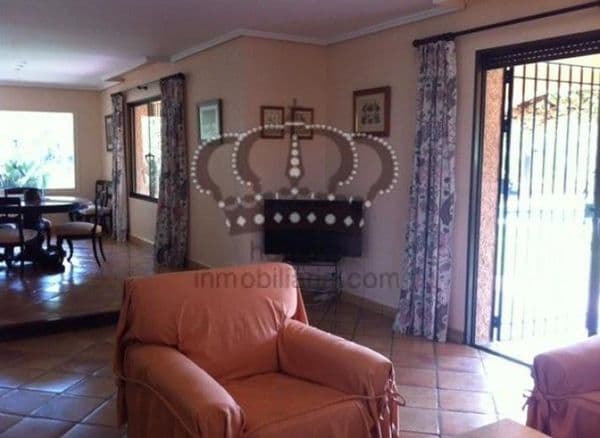 Villa Mediterránea en exclusiva urbanización - Imagen 5