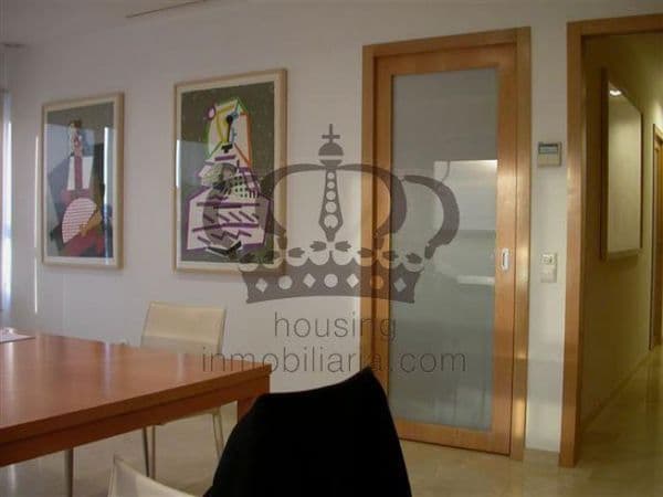 Oficina junto al Palacio de Congresos - Imagen 1