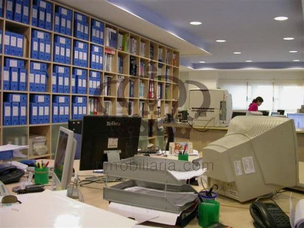 Oficina junto al Palacio de Congresos - Imagen 4