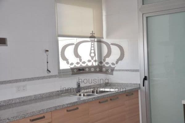 Ático de diseño con dos terrazas - Imagen 3