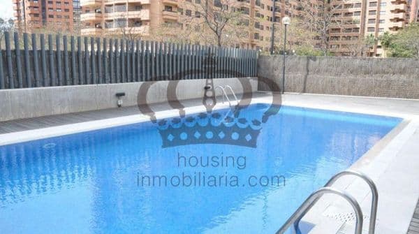 Ático de diseño con dos terrazas - Imagen 10