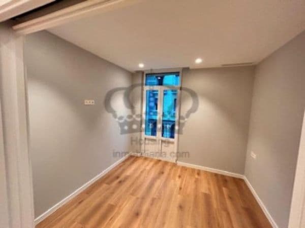 Inmueble junto a Mercado Colón - Imagen 9