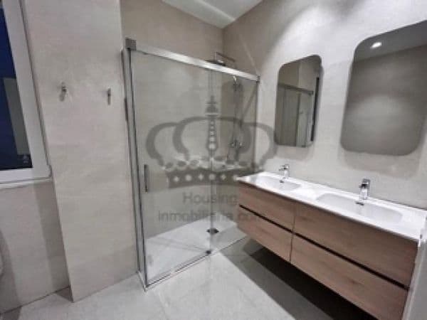 Inmueble junto a Mercado Colón - Imagen 10